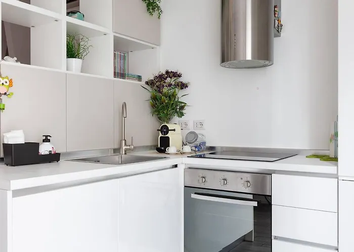 Easylife - - Friuli 15 - Porta Romana Apartment *